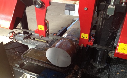 汉阳卧式带锯床加工时出现明显振荡如何排查？